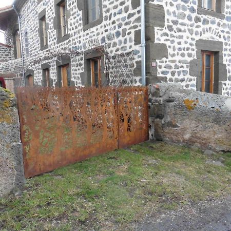 La Loge Βίλα Sanssac-l'Eglise Εξωτερικό φωτογραφία